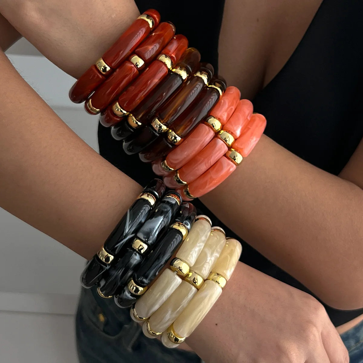 Braccialetti colorati e audaci