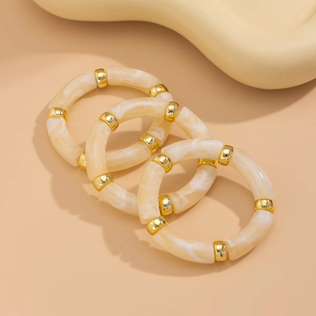 Braccialetti colorati e audaci