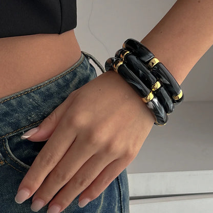 Braccialetti colorati e audaci