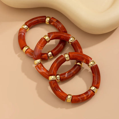 Braccialetti colorati e audaci